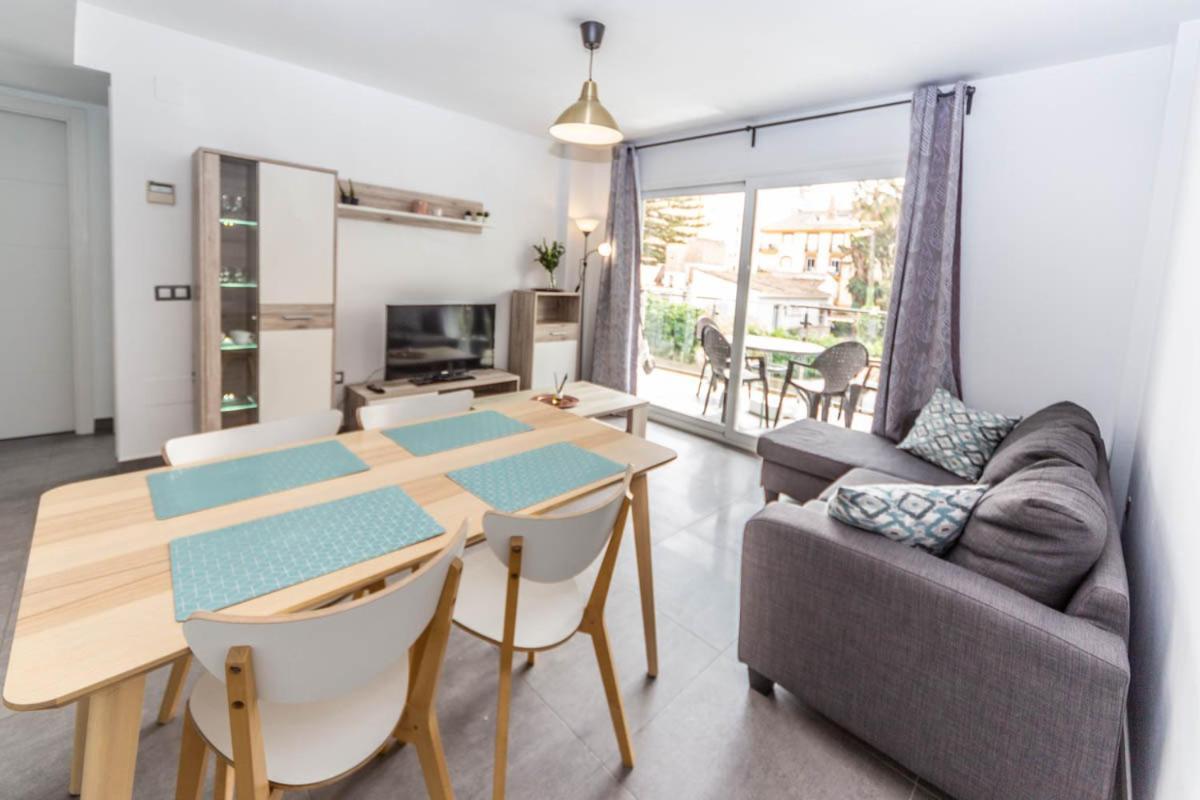 Moderno y luminoso apartamento Apartamento Fuengirola Exterior foto