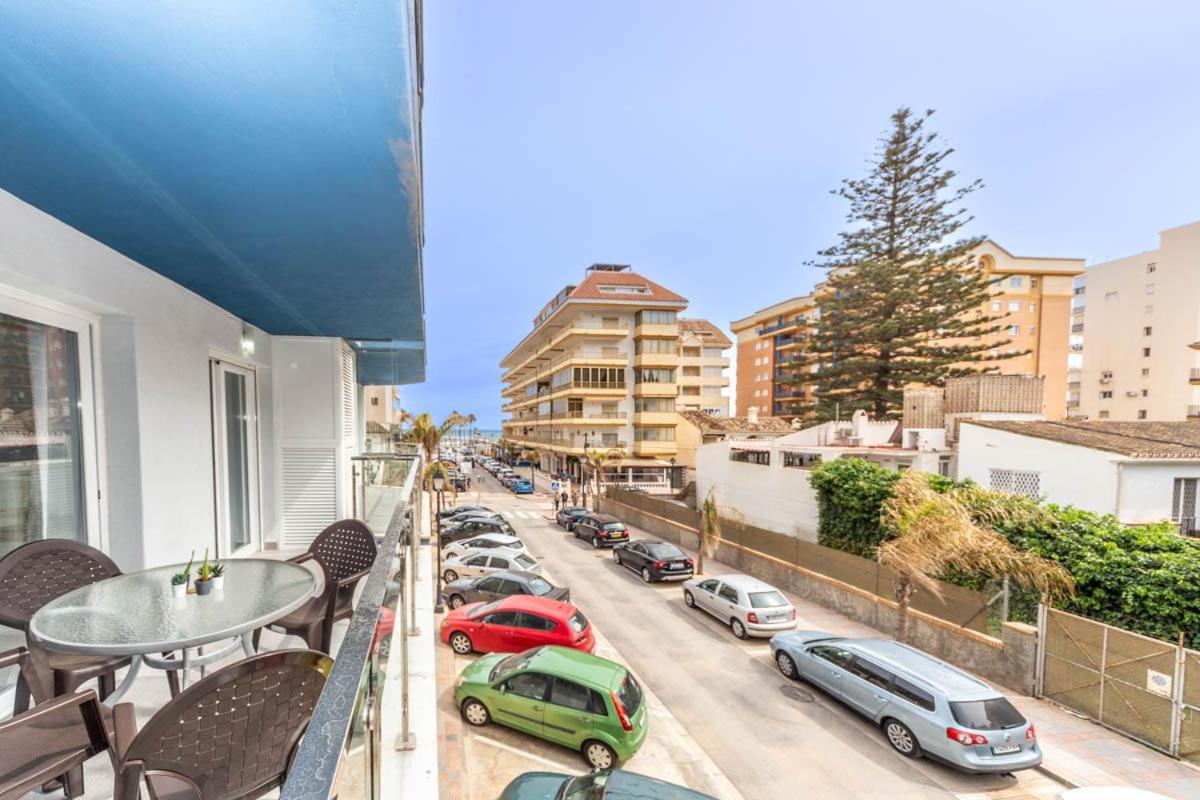 Moderno y luminoso apartamento Apartamento Fuengirola Exterior foto